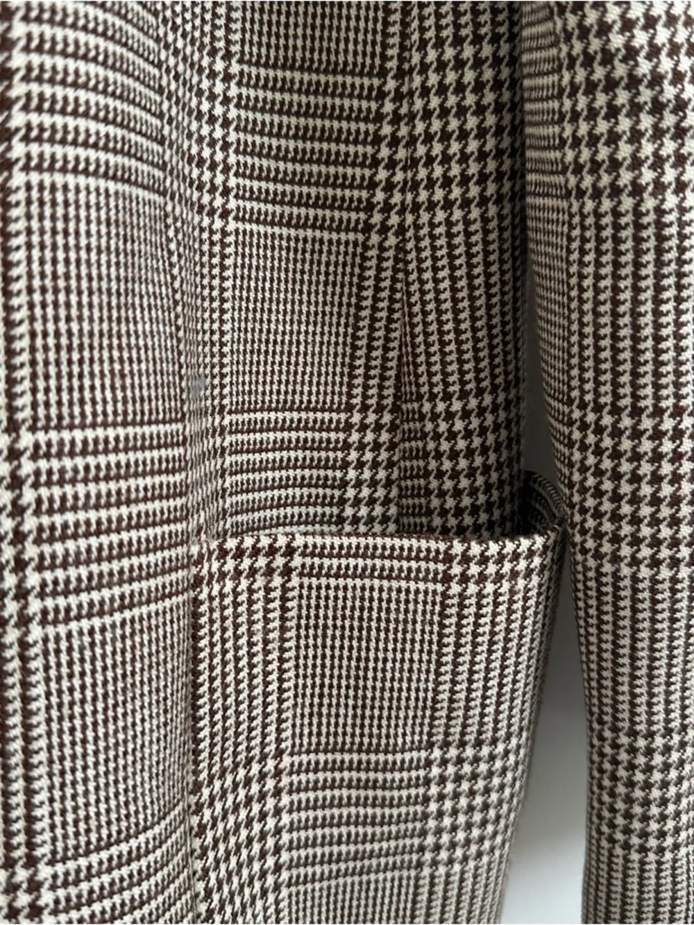 100% Wool Checked & Houndstooth Brown Plaid Blazer - Picture 4 of 13